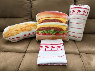 UNOPENED/Complete In-N-Out Pillow Set w/ Original Drawstring Storage Bag