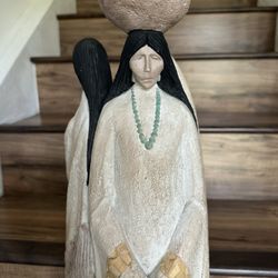 Rare Earth Wind Fire Southwestern Indian Women Sculpture – 1988 Austin Sculpture – 23.25” Tall – Plaster – Excellent Vintage Condition 