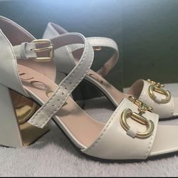 Gucci Women shoes Sz 41 New