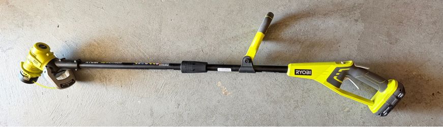 Ryobi 18V ONE+ Lithium Cordless AutoFeed String Trimmer with a battery