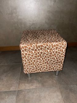Giraffe Print Cube Storage Ottoman