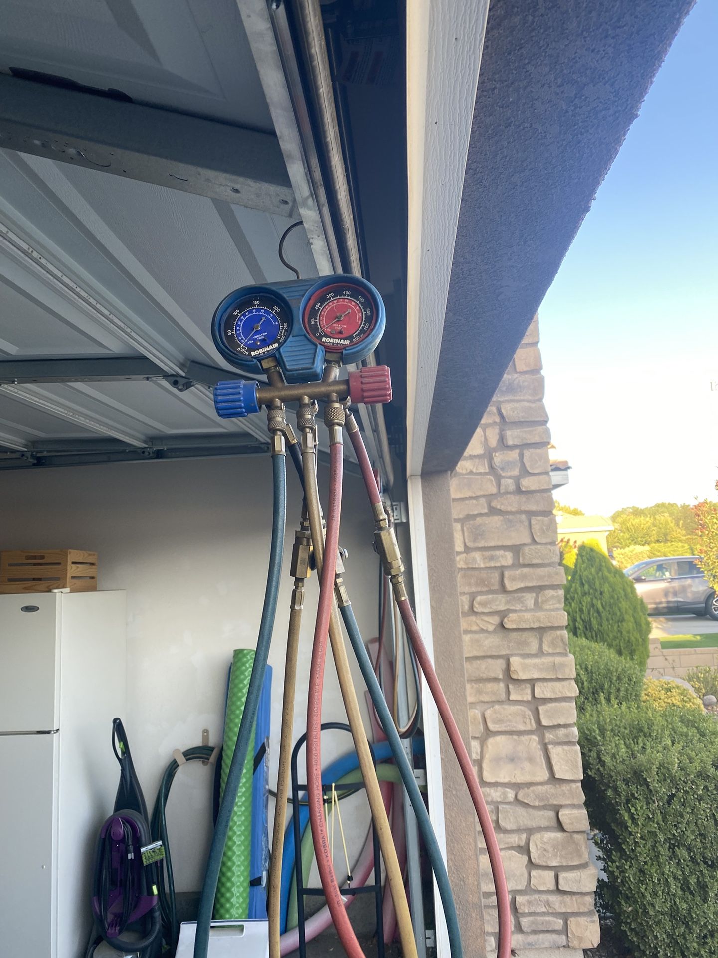 R-410 Manifold With Hoses And Duel Shut Off’s