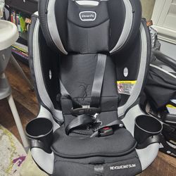 Evenflo Revolve 360 Slim 2-in-1 Carseat