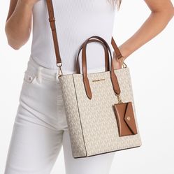  Michael Kors Vincent Small Signature Logo Convertible Tote Bag with Card Case