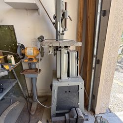Bench Grinder 8”