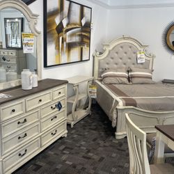 Queen Bedroom Set