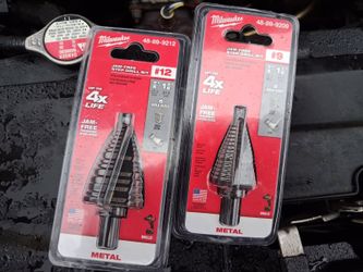 Milwaukee drill bits #12 	
