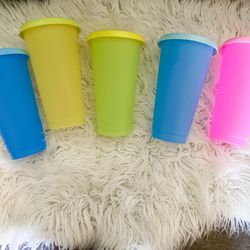 Color Changing Cups 
