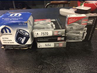 Charger Srt 392 Spark Plugs & Oil Filter 