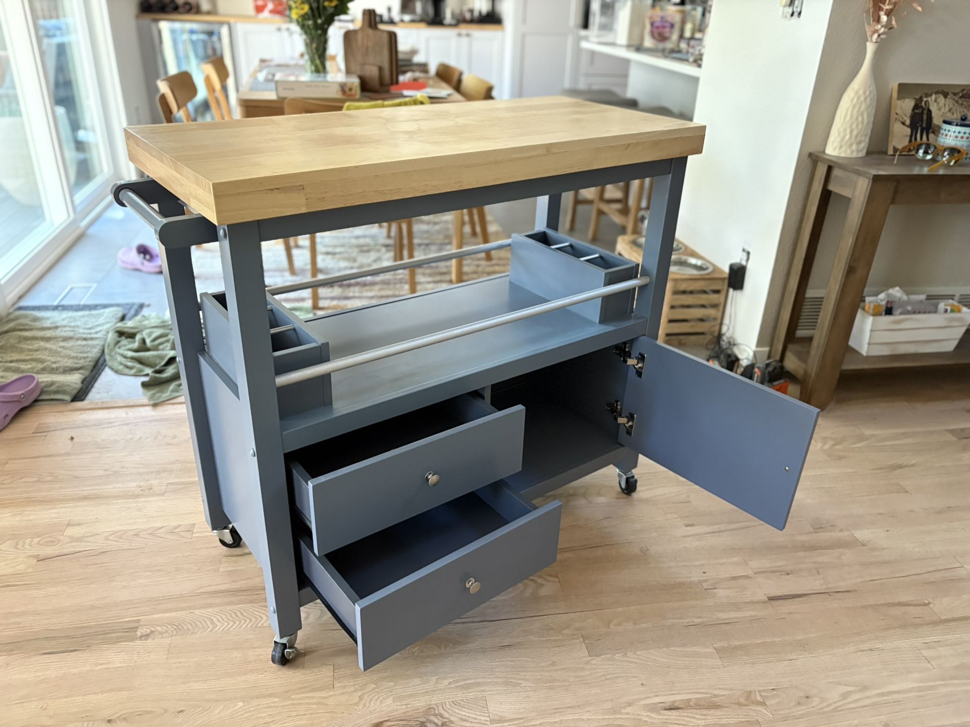 Like New Kitchen Island Cart with Storage