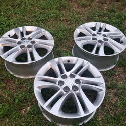 18 " WHEELS 6X120 Only 3