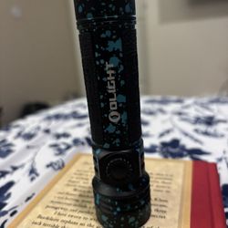 Olight Seeker 4 Pro 