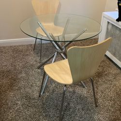 Round Glass Dining Table