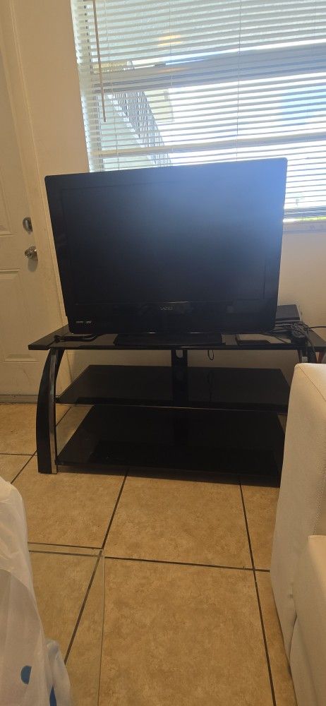 Tv Y Mesa
