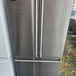 Sale Of The Week Viking 36 Inch French Door Refrigerator 19 Cu Ft Counter Depth 