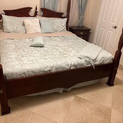 Bedroom Set 5 Pieces King Size With Mattress And Box Spring