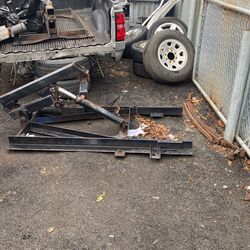 Tow Crane Fold Out
