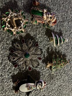 Holiday Brooch Collection of 6