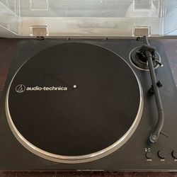 Audio-Technica Turntable