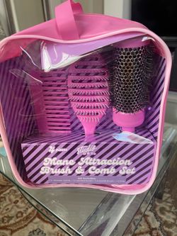 Studio Dry Mane Attraction Brush & Comb set