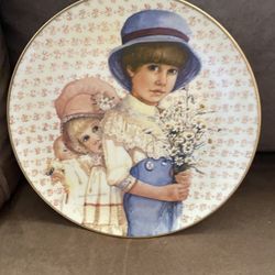 Collector Plate Two Kids