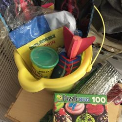 Pail Of Fun  Playdo, Light Wands, Float, Puzzle Etc 