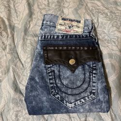 True religion jeans leather flaps. Size 30