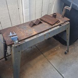 Portable Welding Table