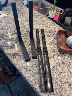 Standing tv mount
