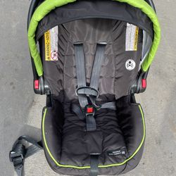 Great Car Seat! Clean, Super Safe And Barely Used!