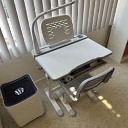 Kids Desk with LED Light