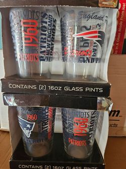 New England Patriots 16oz Glasses - 2 Sets of 2