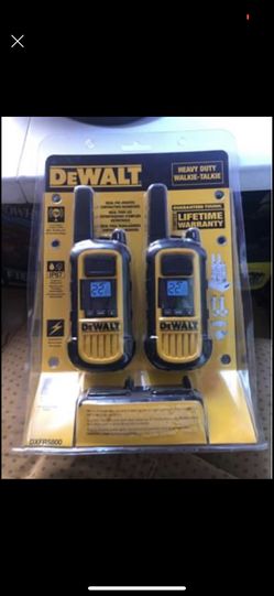 $$FOR SALE!!$$ SE VENDE$$ RADIOS DeWALT $120 NUEVOS!!