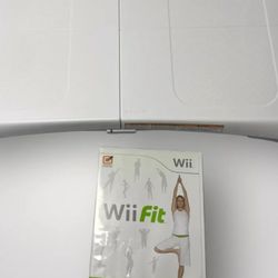 Nintendo Wii Fit Balance Board With Wii Fit Game