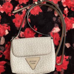 Guess Crossbody Bag