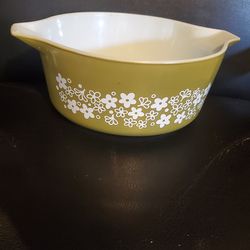 2.5 Q Vintage Pyrex  Spring Blossom Casserole Dish