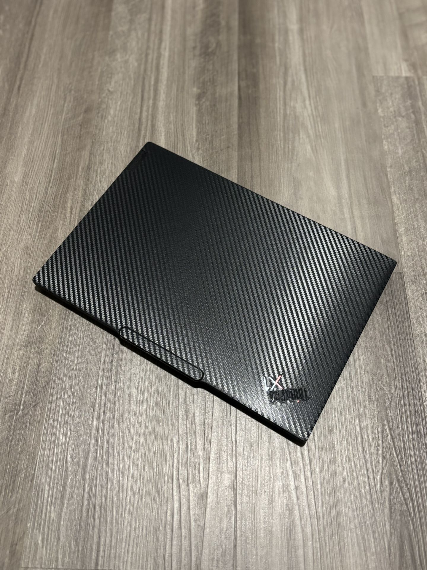 Lenovo ThinkPad X1 Carbon Gen 12 – Intel Ultra 5 125U, 16GB RAM, 256GB SSD