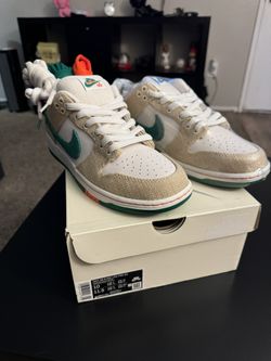 I am selling my new Nike SB Jarritos Size 10