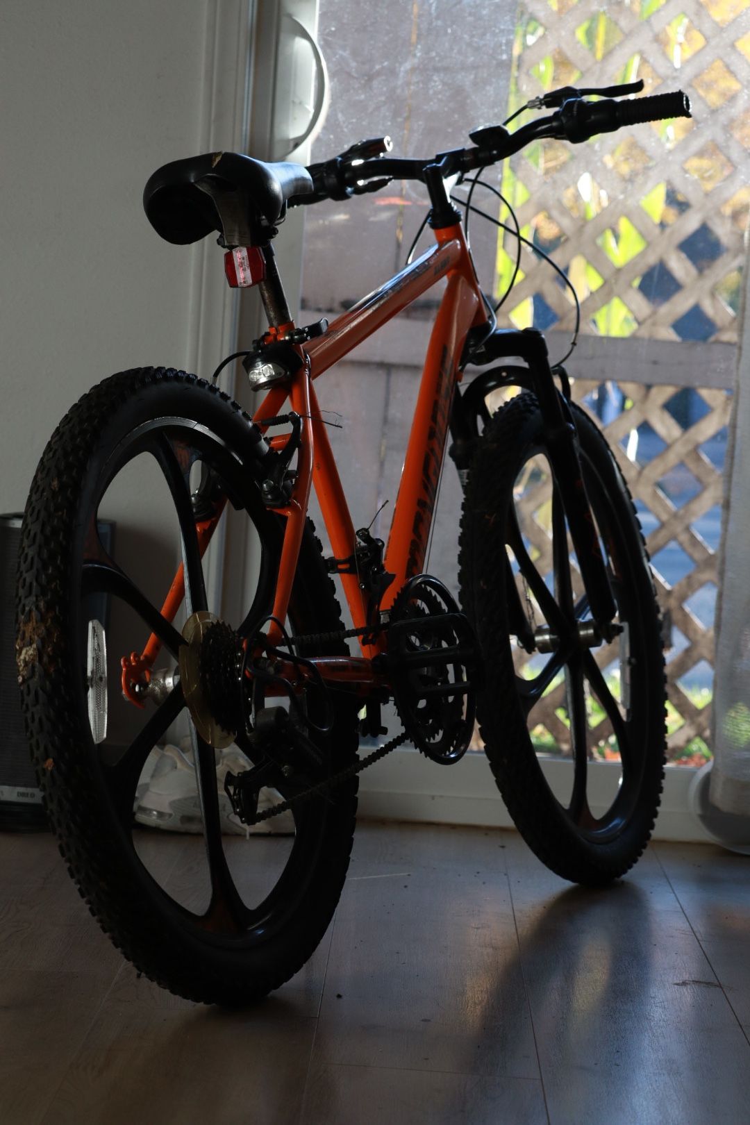Mongoose Alert Mag Wheel mountain bike.