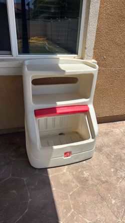 Toddler toy bin
