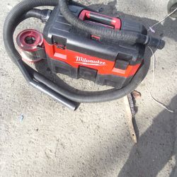 Mawakee shop wet/ dry vacuum