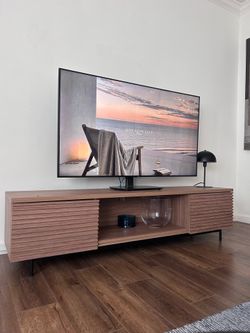 Modern TV Stand 68”