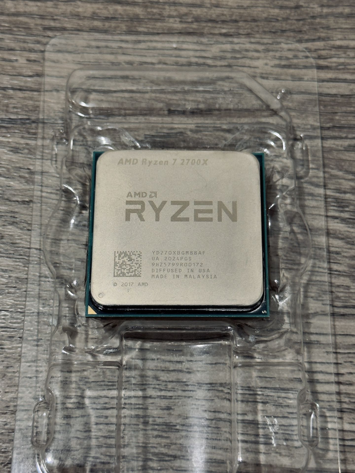 AMD Ryzen 7 2700X