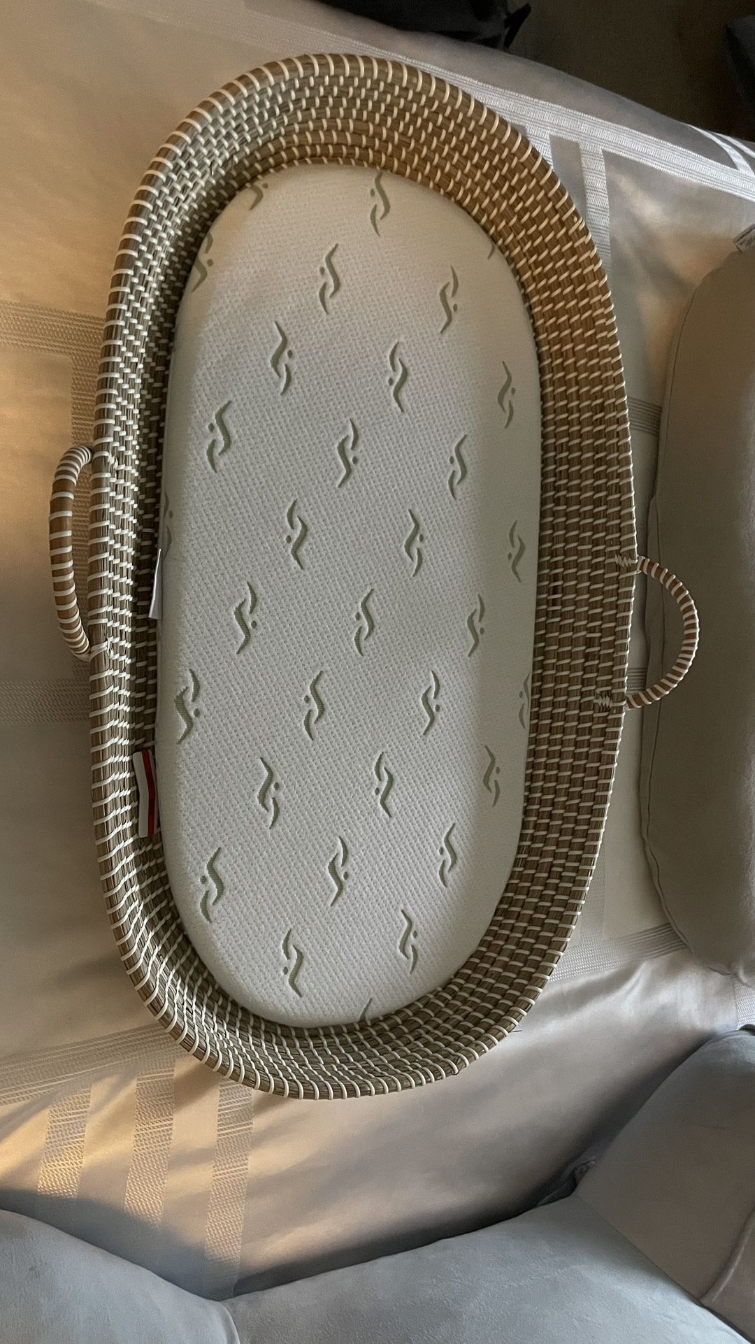 Baby Portable Changer & Snuggle me