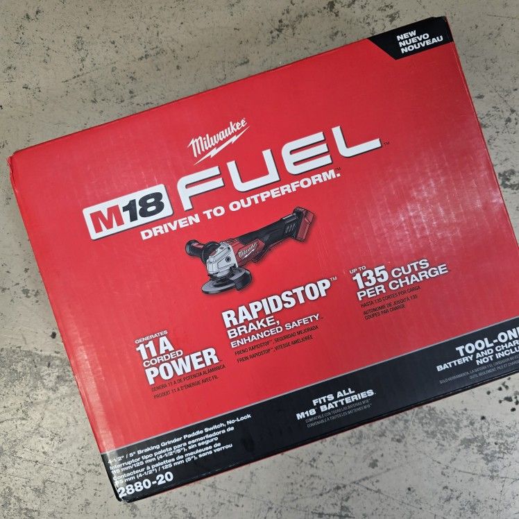 Milwaukee M18 FUEL 18V Lithium-Ion Brushless Cordless 4-1/2 in./5 in. Grinder w/Paddle Switch (Tool-Only)