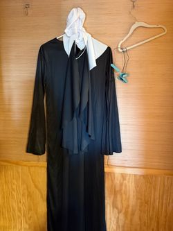 Nun costume