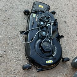 NEW MOWER DECK Cub Cadet XT1 LT46