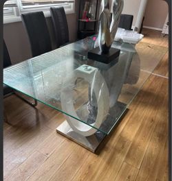 6 seat Glass dining room table