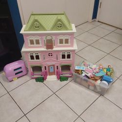 Play House With Accessories 