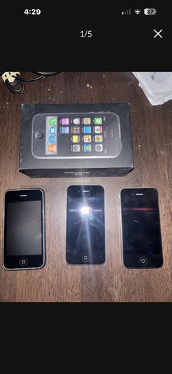 3 old iPhones for parts